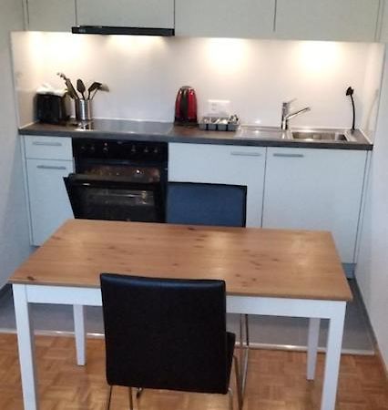 Hsh Barre 6 - City Apartment Next Cathedral Lausanne Buitenkant foto
