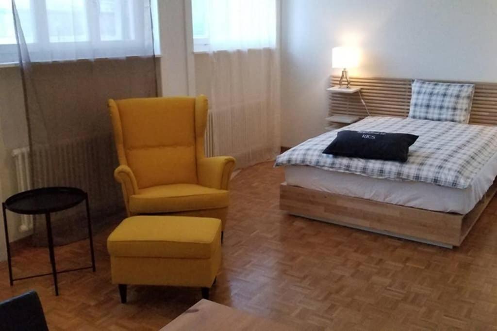 Hsh Barre 6 - City Apartment Next Cathedral Lausanne Buitenkant foto